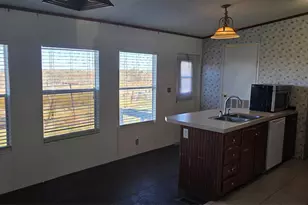 9338 E San Marcos Hwy, Fentress, TX 78622 - Photo 10