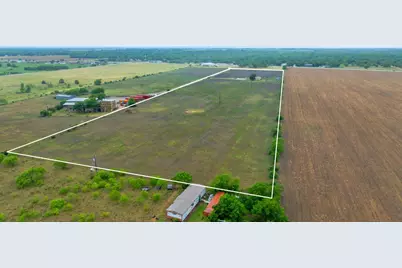 9338 E San Marcos Highway, Fentress, TX 78622 - Photo 18