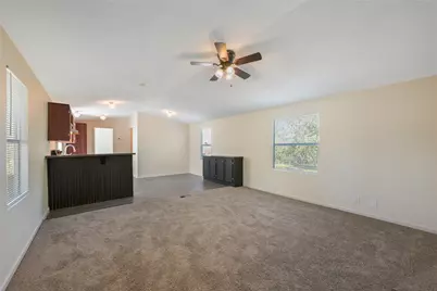 124 Shawn Lane, Seguin, TX 78155 - Photo 4