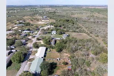 124 Shawn Lane, Seguin, TX 78155 - Photo 26