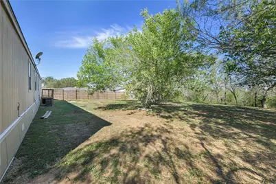 124 Shawn Lane, Seguin, TX 78155 - Photo 12