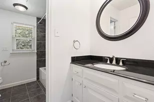 6906 One Oak Rd, Austin, TX 78749 - Photo 22