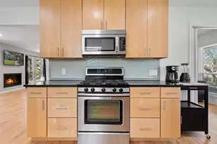 6906 One Oak Rd, Austin, TX 78749 - Photo 8