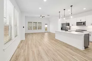 825 Olinda Wy, Liberty Hill, TX 78642 - Photo 8