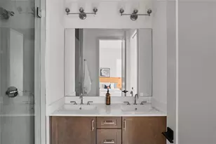 2209 Woodland Ave, Austin, TX 78741 - Photo 18