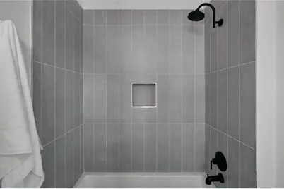 2209 Woodland Ave #603, Austin, TX 78741 - Photo 6