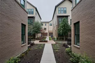 2209 Woodland Ave, Austin, TX 78741 - Photo 22