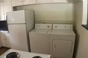 917 Keith Ln, Austin, TX 78705 - Photo 4