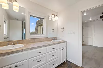 3200 Maywood Avenue, Austin, TX 78703 - Photo 26