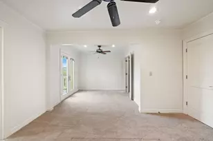 3200 Maywood Ave, Austin, TX 78703 - Photo 24
