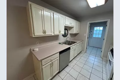 603 E Sandy Lane #B, Little River Academy, TX 76554 - Photo 6