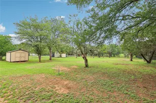 510 Maybrook Dr, Buda, TX 78610 - Photo 32