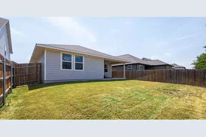 727 Gray Fox Loop, Hutto, TX 78634 - Photo 16