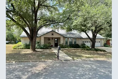 608 Mogonye Lane, Elgin, TX 78621 - Photo 2