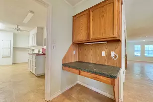 608 Mogonye Ln, Elgin, TX 78621 - Photo 22