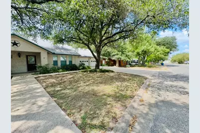 608 Mogonye Lane, Elgin, TX 78621 - Photo 38