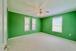 608 Mogonye Ln, Elgin, TX 78621 - Photo 16