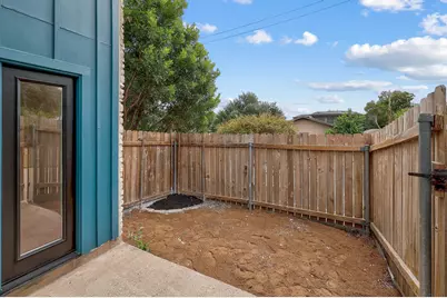 1413 Valleyridge Drive, Austin, TX 78704 - Photo 18
