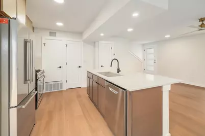 1413 Valleyridge Drive, Austin, TX 78704 - Photo 8
