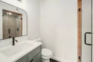 1413 Valleyridge Dr, Austin, TX 78704 - Photo 16