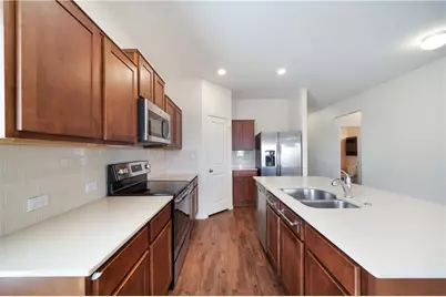 820 Kates Way, Hutto, TX 78634 - Photo 8