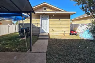 708 Craters of the Moon Blvd, Pflugerville, TX 78660 - Photo 8