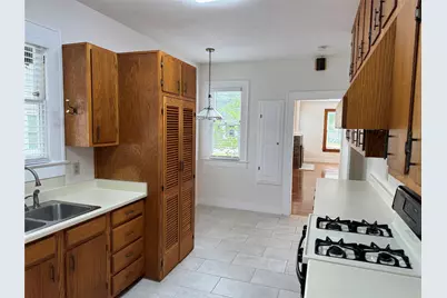 2842 Shoal Crest Avenue, Austin, TX 78705 - Photo 12