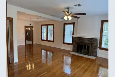 2842 Shoal Crest Avenue, Austin, TX 78705 - Photo 8