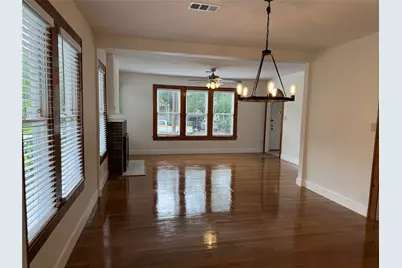 2842 Shoal Crest Avenue, Austin, TX 78705 - Photo 10