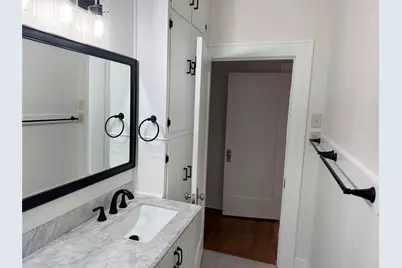 2842 Shoal Crest Avenue, Austin, TX 78705 - Photo 14