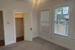 2842 Shoal Crest Ave, Austin, TX 78705 - Photo 16