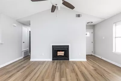 1803 Heatherglen Lane, Austin, TX 78758 - Photo 8