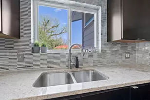 3104 Candlelight Ct, Austin, TX 78757 - Photo 8