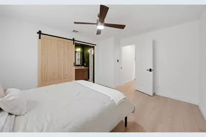 6804 Meadow Run, Austin, TX 78745 - Photo 14