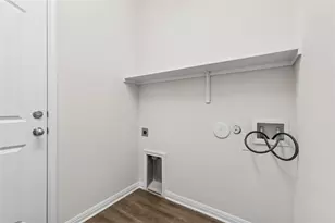 1200 S 10th St, Pflugerville, TX 78660 - Photo 2