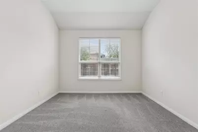 1200 S 10th Street #704, Pflugerville, TX 78660 - Photo 4