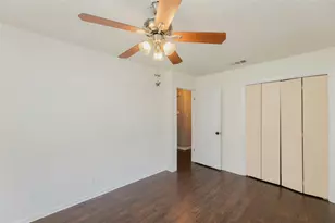 801 E 3rd St, Georgetown, TX 78626 - Photo 20