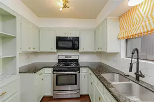 801 E 3rd St, Georgetown, TX 78626 - Photo 10