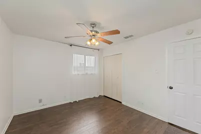 801 E 3rd Street, Georgetown, TX 78626 - Photo 16