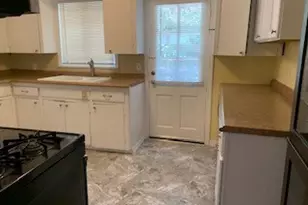 4501 Finley Dr, Austin, TX 78731 - Photo 4
