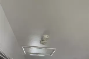 8511 Davis Oaks Trail, Austin, TX 78748 - Photo 16