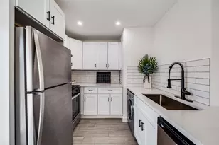 1200 E 52nd St, Austin, TX 78723 - Photo 8