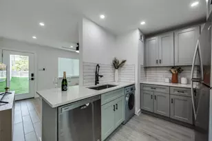 1200 E 52nd St, Austin, TX 78723 - Photo 6