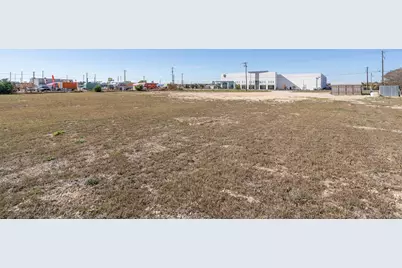 136 County Road 214, Liberty Hill, TX 78642 - Photo 8