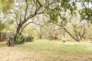 310 Union Hill Rd, Luling, TX 78648 - Photo 14