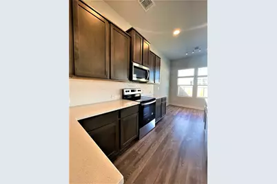 15110 Forum Avenue, Pflugerville, TX 78660 - Photo 10
