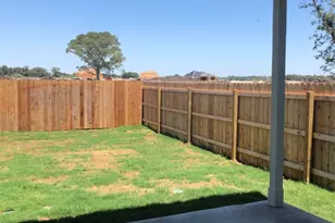 125 Magdalene Way, Liberty Hill, TX 78642 - Photo 24