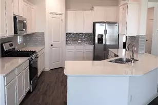 125 Magdalene Way, Liberty Hill, TX 78642 - Photo 14