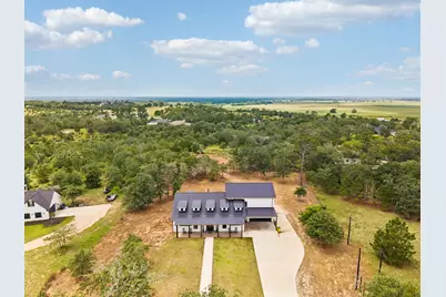 143 W Tanglebriar Court, Bastrop, TX 78602 - Photo 36