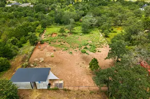 143 W Tanglebriar Ct, Bastrop, TX 78602 - Photo 38